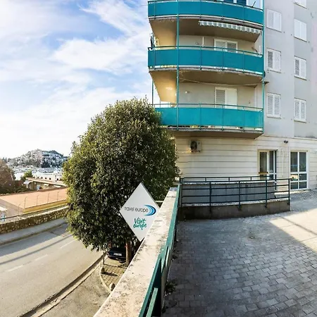 Апартаменты Zolla Dubrovnik- Hot Tub And Free Parking *