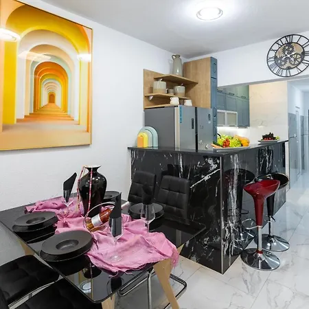 Zolla Dubrovnik- Hot Tub And Free Parking Apartmán *