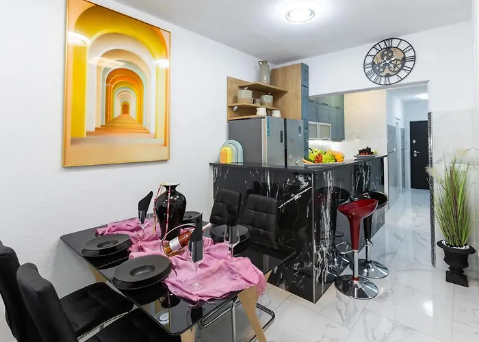 Zolla Dubrovnik- Hot Tub And Free Parking アパート *