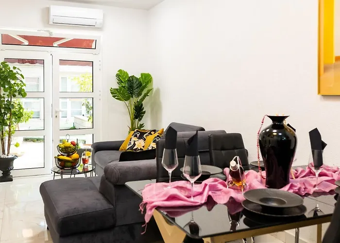 アパート Zolla Dubrovnik- Hot Tub And Free Parking